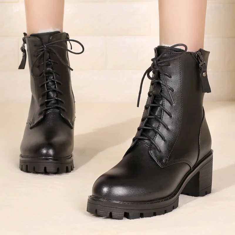

2019 Winter New Style WOMEN'S Genuine Leather Boots High Heel Thick Bottomed Waterproof Platform Martin Short Boots Snow Boots W