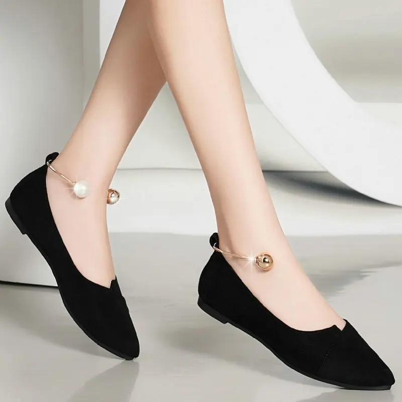

New Fashion Women Flat Shoes Breathable Light Flats Shoes Pointed Toe Loafers Shoes Pearl Buckle Sneakers Suede Leather Flats