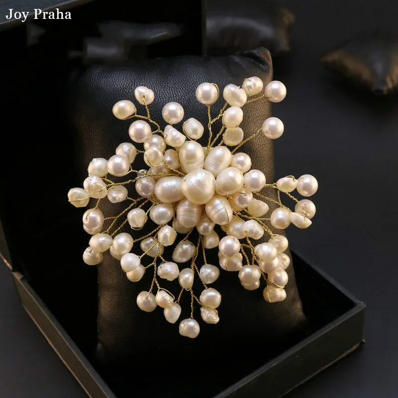 

Freshwater pearl women brooch / Stunning handmade brooch / wholesale dropshipping