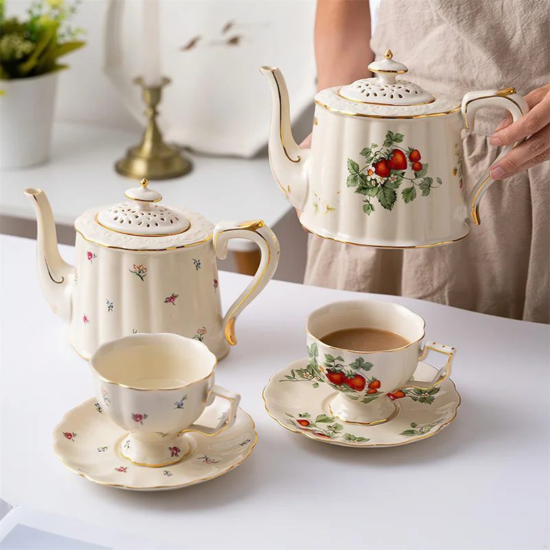 

Ceramic Teapot European Retro Flowers Coffee Cup Saucer Phnom Penh Coffee Pot Water Ware Home Bar Decoration Drinkware Plate