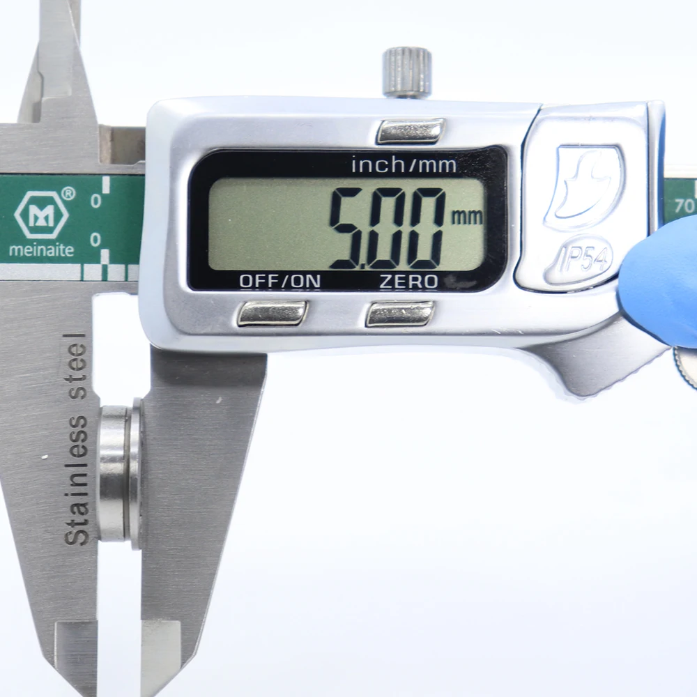 Рисунок 4 - Шарикоподшипники F688RS с фланцем