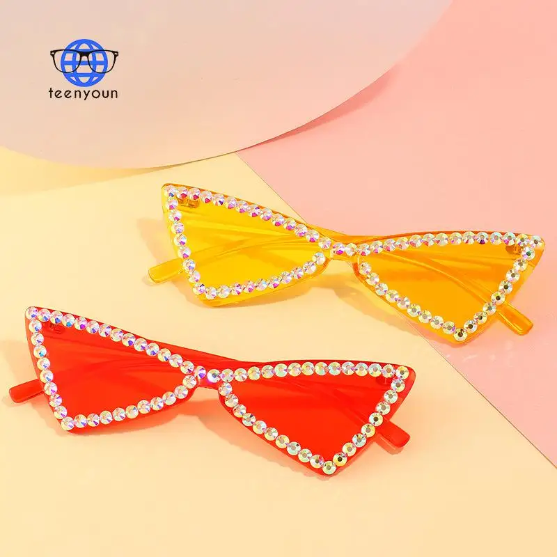 

TEENYOUN 2021 Diamond Irregular Cat Eye Sunglasses Women Retro Cat Eye Sun Glasses Brand Designer UV400 Color Glasses Oculos