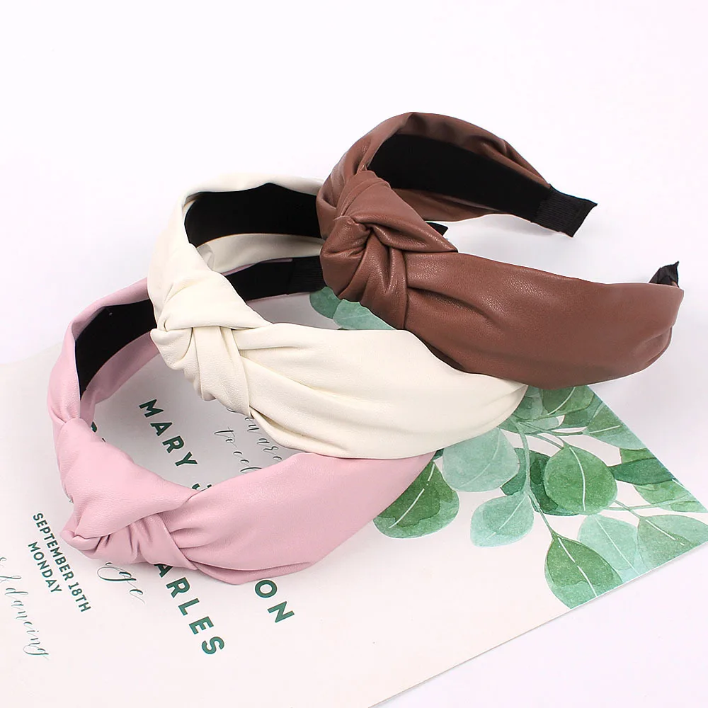 12296234865_64356601