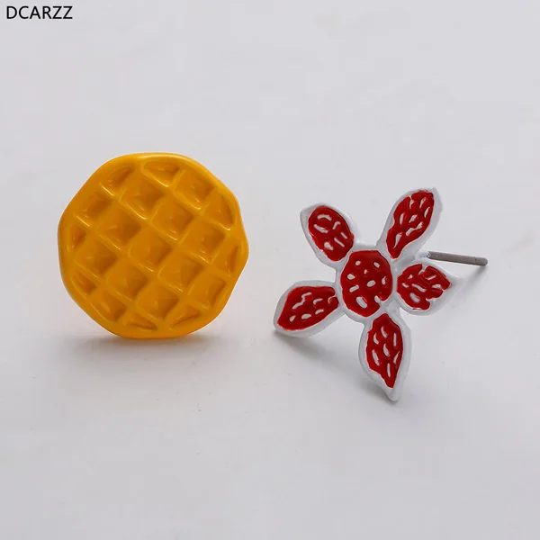 Серьги-гвоздики Eggo Waffles and Demogorgon, подарок для девочек, 11 маскарадный костюм, украшения для рождественской вечеринки - Окраска металла: Золотой цвет