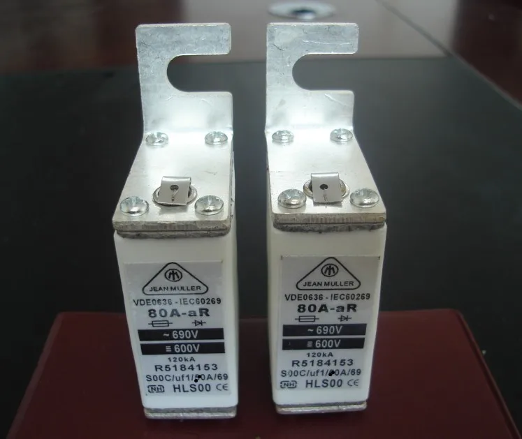 Предохранители: R5184153 80A-aR 690V 120KA HLS00/R5083800 63A-aR 690V 100KA HLS00/R5183850 63A-aR 690V 100KA HLS00