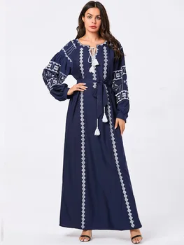 

2019 Muslim new demure and comfortable Arabic plus-size women's geometric embroidered belt Muslim dress