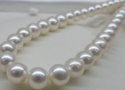 01875 AAA 11-12MM ROUND SOUTH SEA GENUINE WHITE PEARL NECKLACE