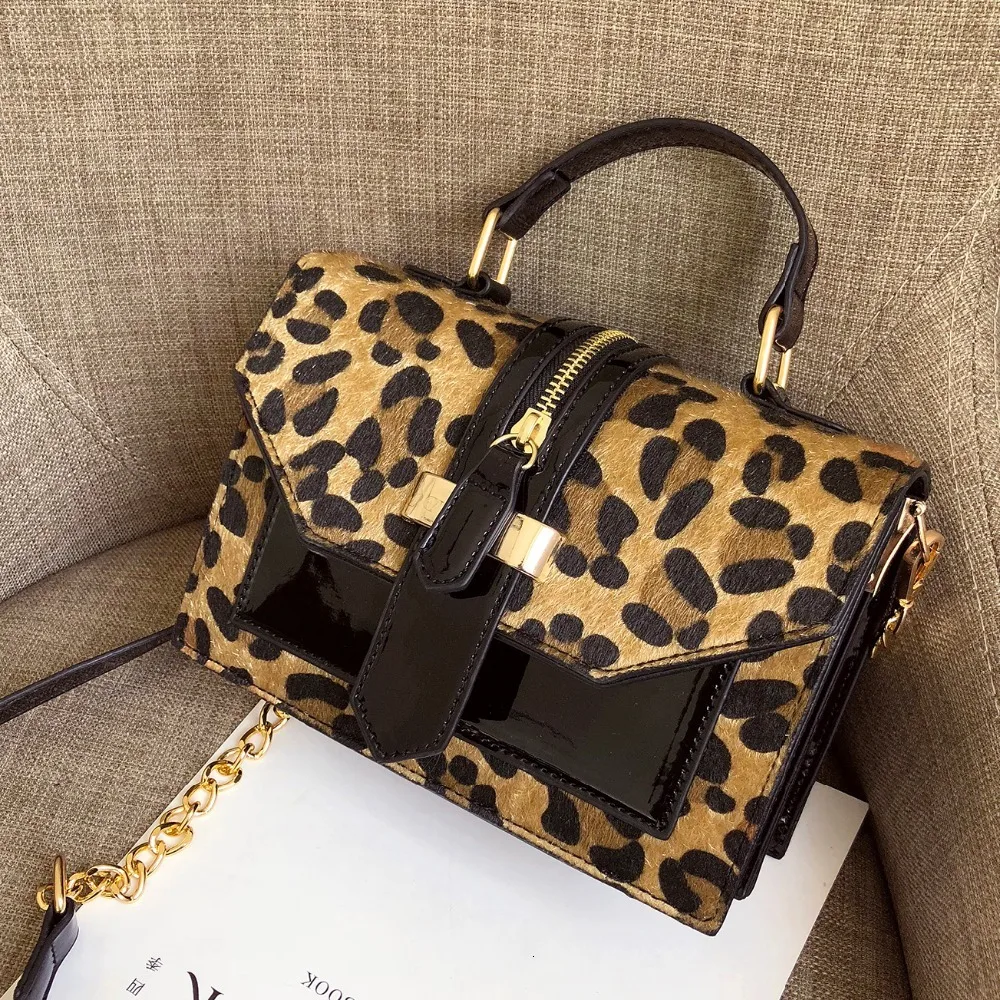 

2019 Leopard Crossbody Bags For Women With Zipper Decoration Ladies Chain Handbags Purses Patent Leather Small Shoulder Bag LP48