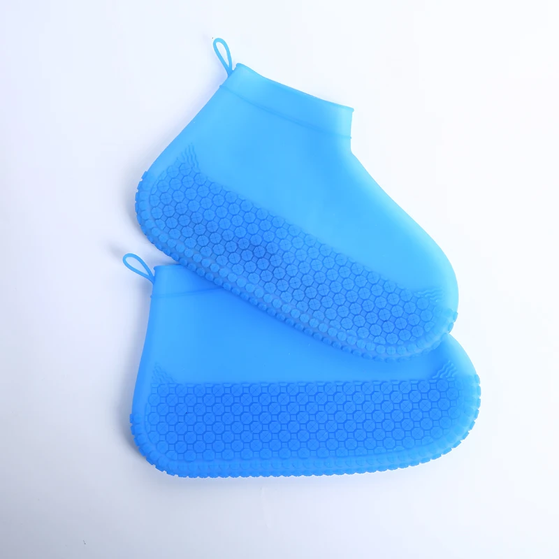 blue Новые высококачественные непромокаемые сапоги Водонепроницаемые для детей ПВХ резиновые сапоги Нескользящая водонепроницаемая обувь для дождливого дня для мужчин и женщин - Цвет: blue
