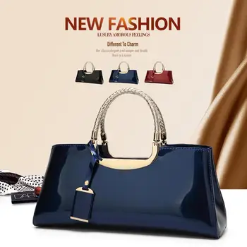 

Ladies Handbag European and American Style Shoulder Bag PU Patent Leather Glossy Bride Pouch Large Capacity Messenger Package