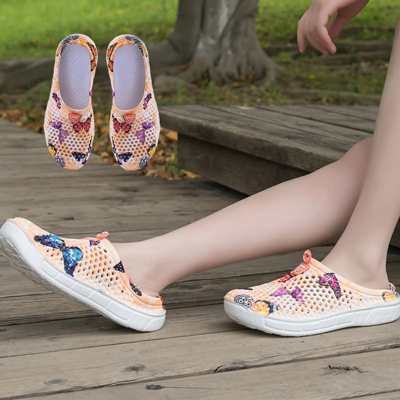 Womens Casual Clogs Breathable Beach Sandals Valentine Slippers Summer Slip on Women Flip flop Shoes Home Shoes for Woman