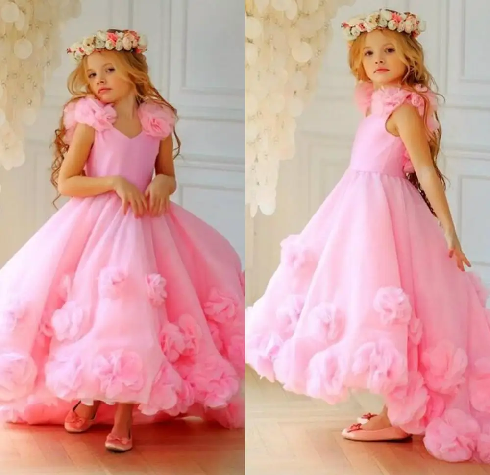 

Pink 3D Flowers High Low Flower Girl Dresses For Wedding Toddler Pageant Gowns V Neck Ruffled Tulle Backless Kids Birthday Dress