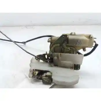 

90201 LOCK RIGHT FRONT DOOR SLINGSHOT LOGO (GA3)