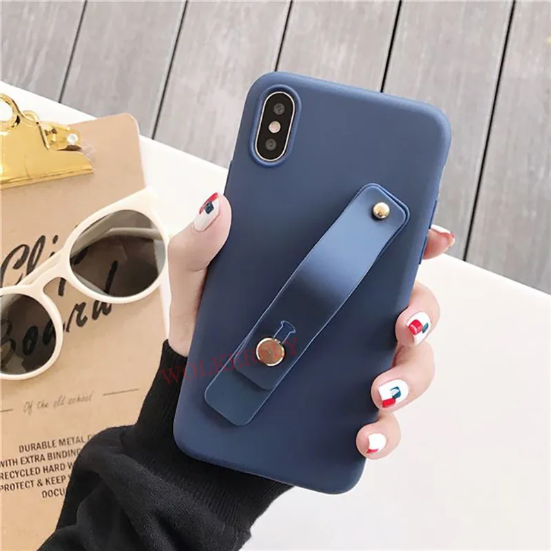 Силиконовый чехол с ремешком на руку для iPhone 11 Pro Max 6 6s 7 8 Plus X Xr Xs Max 5S, простой матовый чехол-подставка для телефона - Цвет: 11