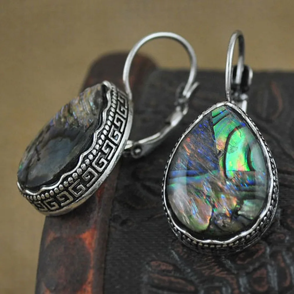 299256_no-logo_299256-1-02