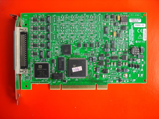 

Промышленный пульт управления PCI-6703 DAQ
