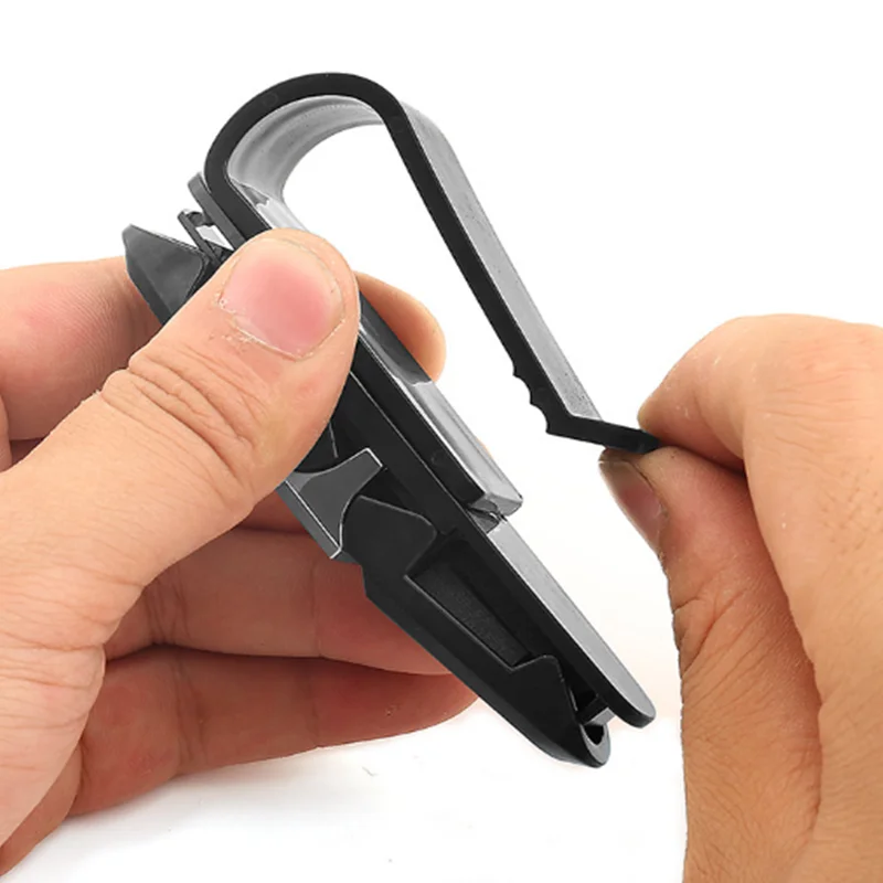 Portable Auto Fastener Cip Car Eyeglasses Clip Ticket Card Clamp ABS Car VehiGlasses Cases Black Car Sun Visor Sunglasses Holder