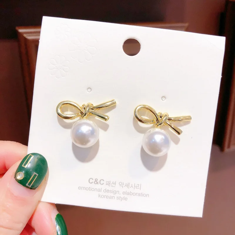 10652561611_208167363