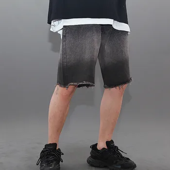

EWQ / men's wear Spring and summer 2020 new causal shorts gradient color match denim knee length pants male casual pants 9Y1888