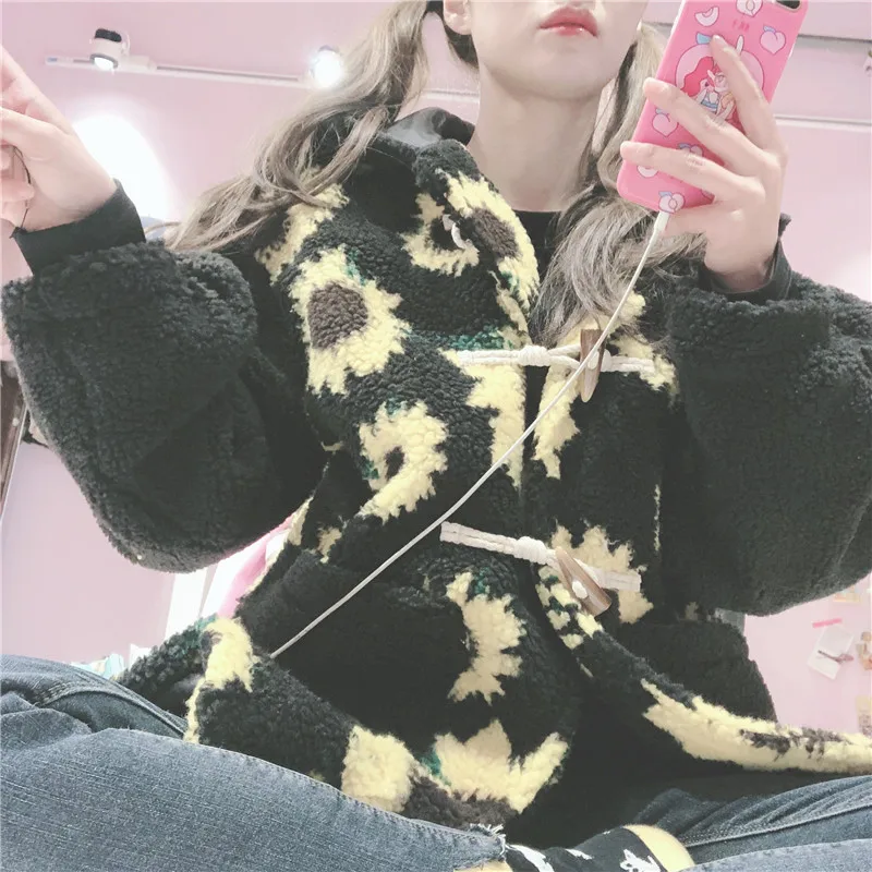 Winter Retro Lamb Wool Coat female Small fresh Soft sister Loose Wild Cute Sunflower Jacquard Girls Long Sleeve Cotton Jacket