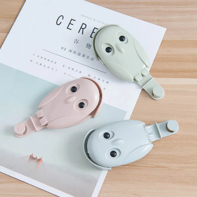 Cute Owl Clip-type Plastic Washbasin Hook Free Punch Bathroom Washbasin Storage Hook Wall Hanging Sticky Hook