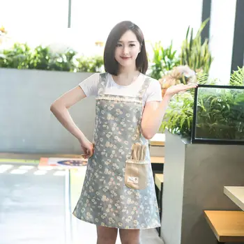 

Korean version of the stylish oil-proof and waterproof restaurant cute cooking suspenders apron kitchen