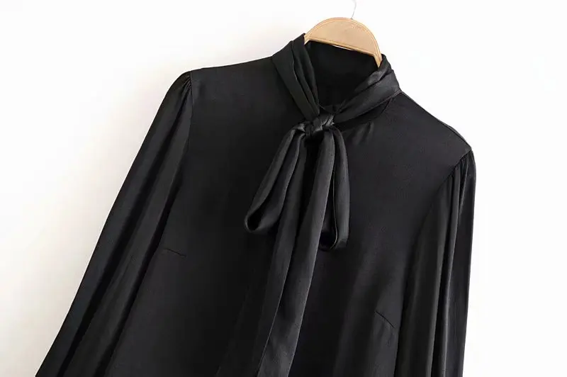 Vintage Stylish Office Wear Soft Touch Black Blouses Women Fashion Bow Tie Collar Long Sleeve Female Shirts Blusa Chic Tops