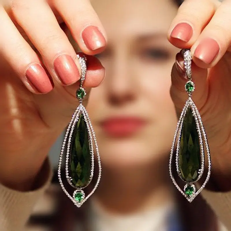 

2019 Luxury Green Zircon Earrings For Women Water Drop Rhinestones Female Sweet Earings Long Dangle Earring Crystal Jewelry Gift