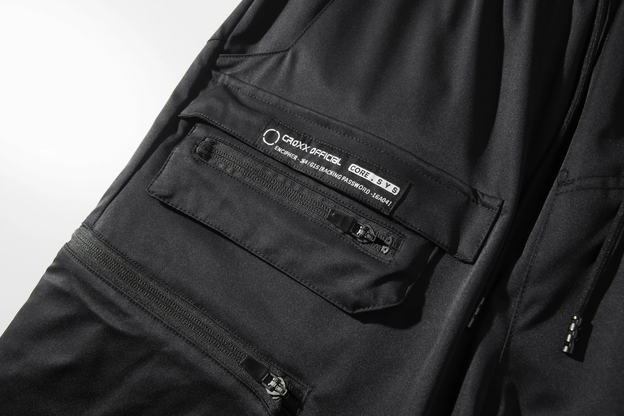 The croxx shorts with side molle multiple pockets drawstring techwear aesthetic streetwear men