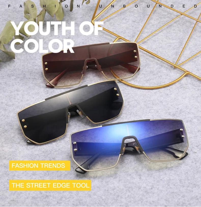 11036426398_810483317