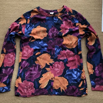 

2019 spring chic Women sweety flower colorful shirt with glittery buttons 100% viscose Canvas printing womens tops and blouses