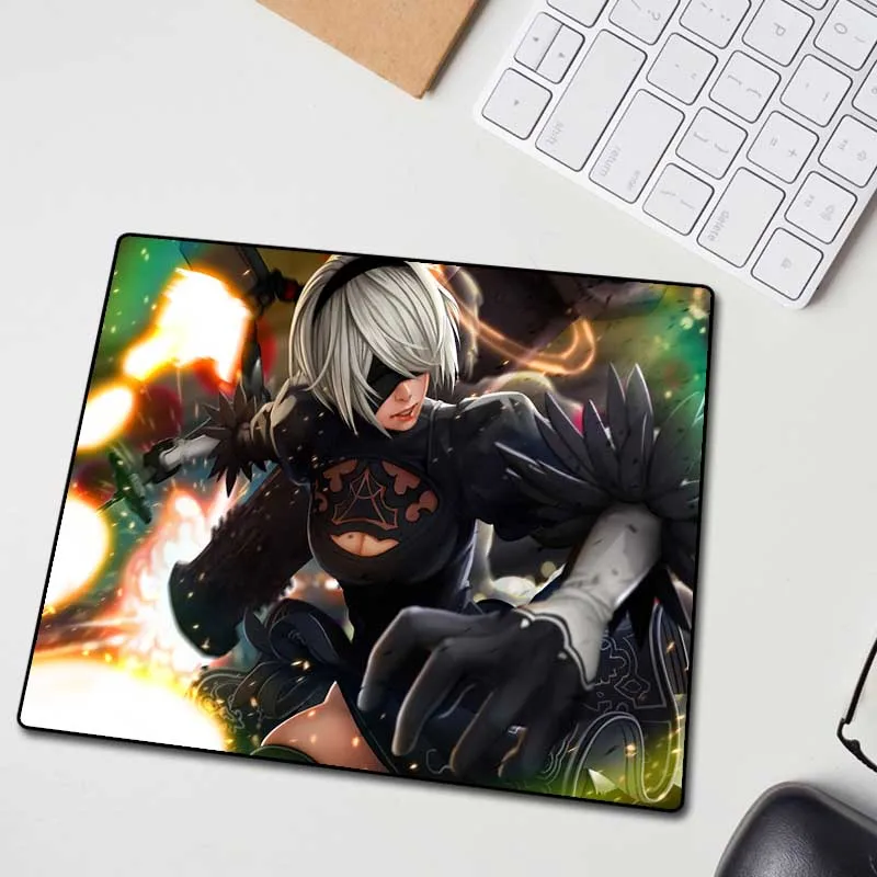 XGZ Customized Large Gaming Mouse Pad Black Lock Edge Anime NieR: Automata Computer Desk Mat Rubber