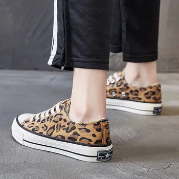 

2019 new fashion casual shoes 100.41