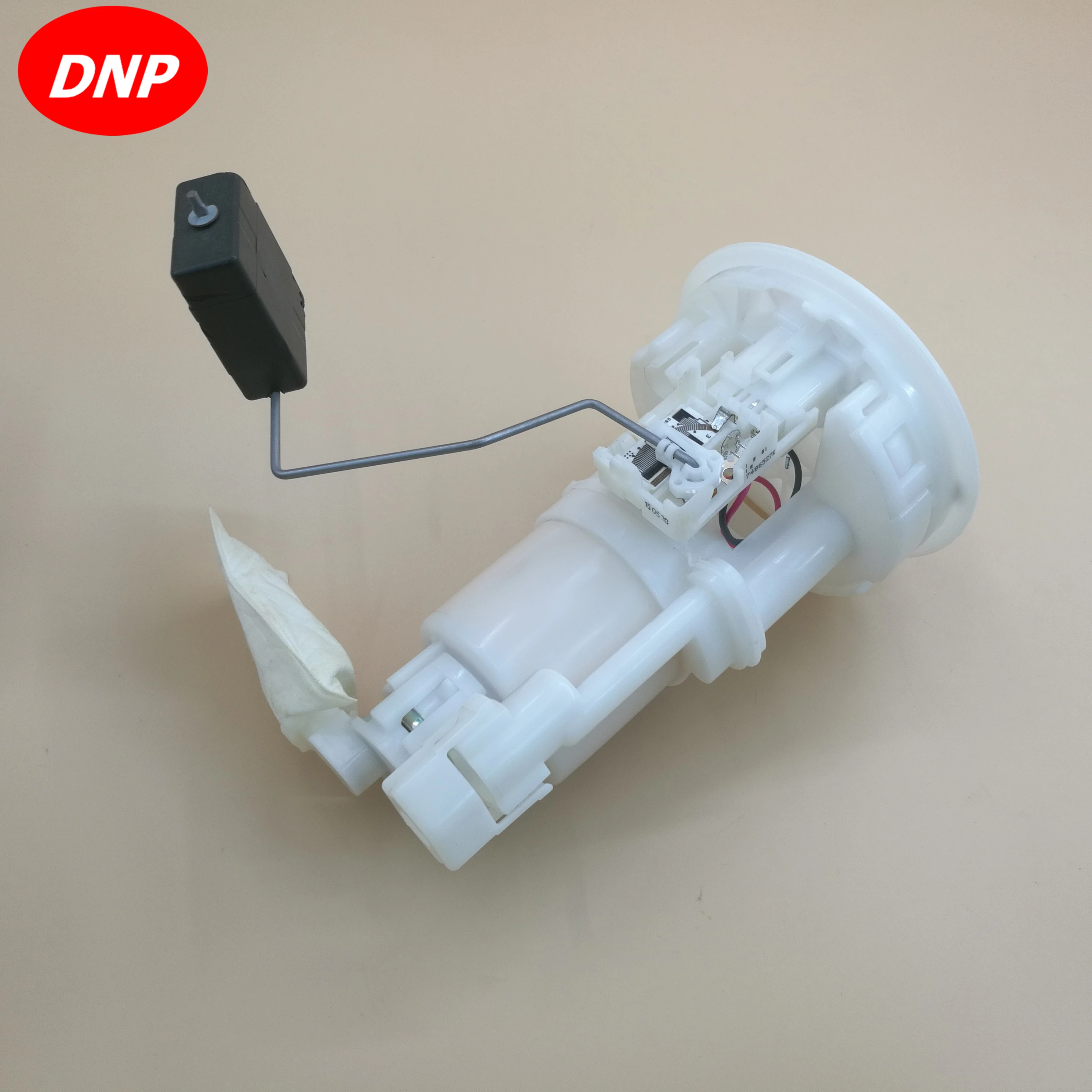 DNP Топливный насос Модуль в сборе подходит для DAIHATSU Стелла 23210-B2193