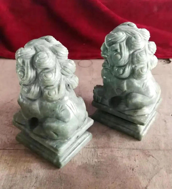 2 ручной работы зеленый нефрит фигура льва природа jadite собака Statuary Lucky beast, приносящий богатство