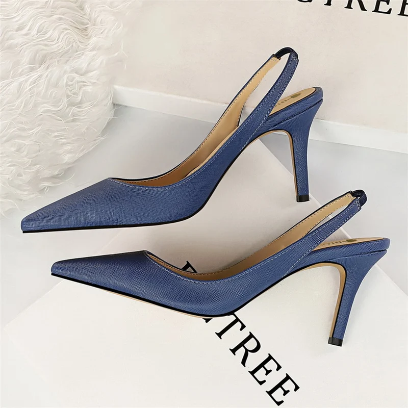 Женские босоножки на шпильке 8 см сандалии с закрытым носком и ремешком пятке