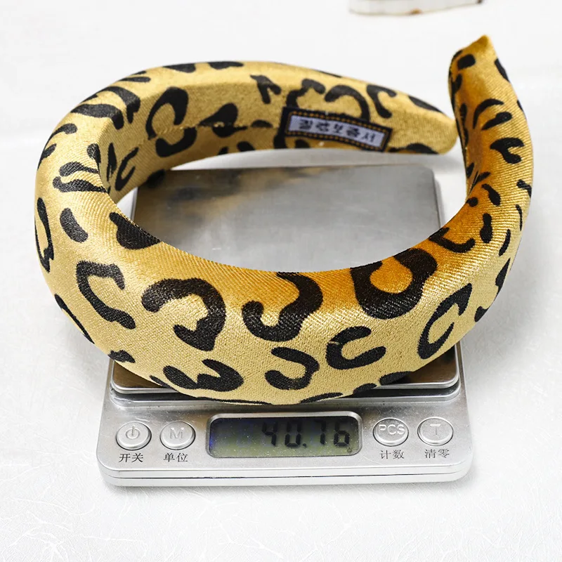 Hot Selling Sponge Leopord Pattern Hair Bands Head Buckle INS Europe And America Online Celebrity Style Head Accessories C560