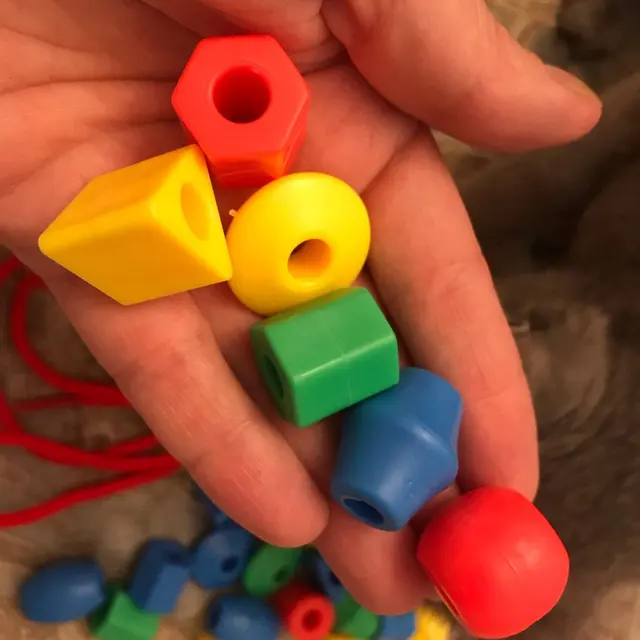 60pcs Beads Toys Geometric figurebeads Stringing Threading Beads Game Education Toy for Baby Kids Children Crafts Beads Toys 4