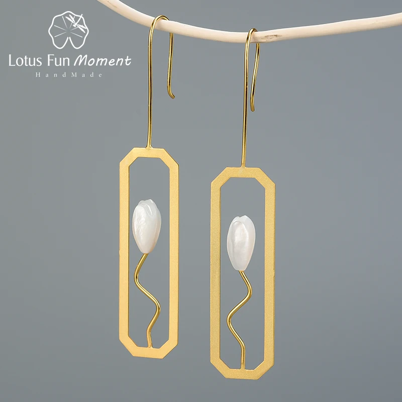

Lotus Fun Moment Natural Shell Lily Flower Dangle Earrings Real 925 Sterling Silver 18K Gold Rectangle Handmade Fine Jewelry for Women