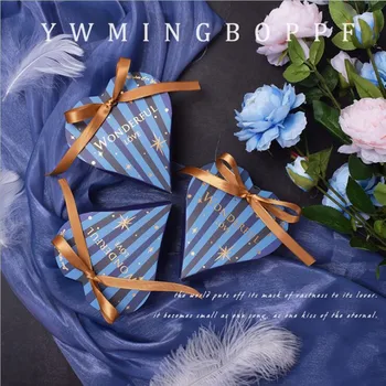 

Hot sale new 20pcs 12.5x10.5x5cm four color heart shape with ribbon creative European love Candy Box Chinese wedding candy box