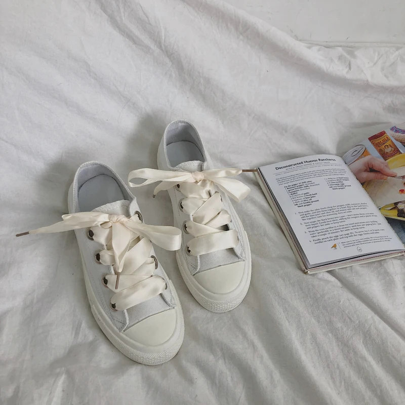 pure white canvas shoes