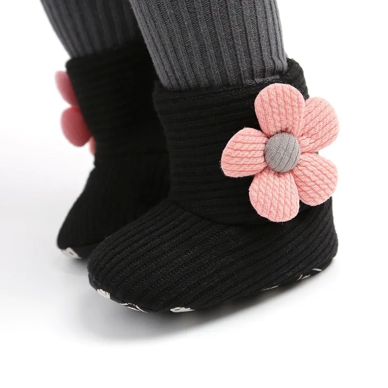 Детские ботинки для новорожденных; сезон осень; милая Повседневная хлопковая обувь для младенцев с героями мультфильмов; милая Нескользящая детская обувь на мягкой подошве; Новинка года
