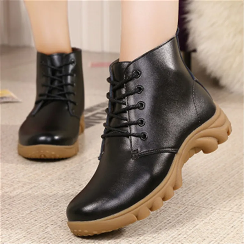 New Fashion Real Cowhide Leather Ankle Boots Winter Plush Warm Comfort Flat Snow Boots Platform Non-slip Lace-Up Booties