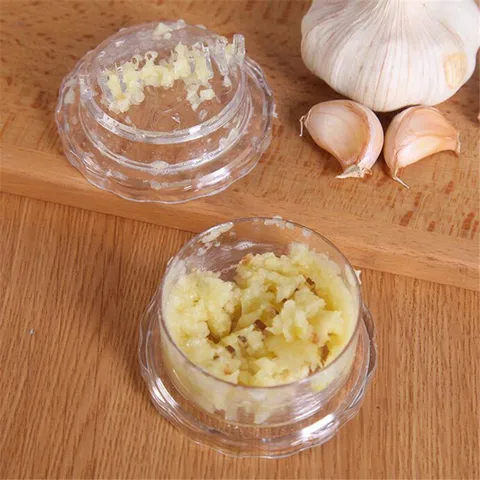 1Pc Garlic Presses Manual Mashed Garlic Manually Processor Food Chopper Fruit Slicer Twist Prevent Tear Kitchen Tool Crusher