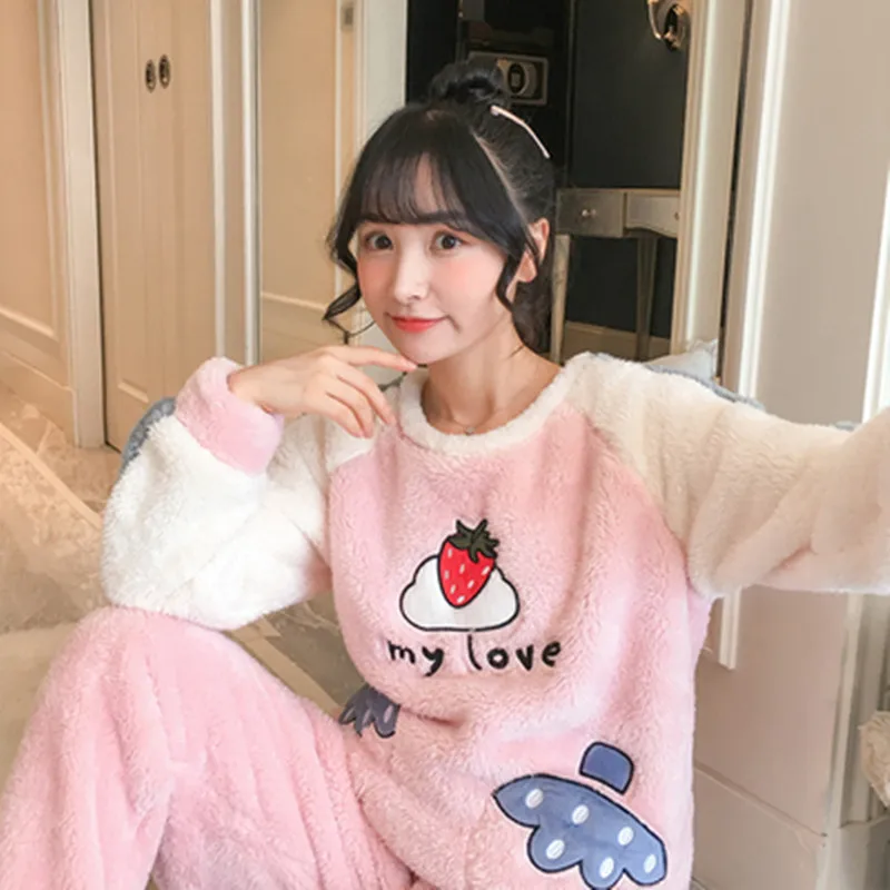 

Autumn and winter thickened flannel sweet and lovely winter net red home clothes suit coral velvet Pajama girl
