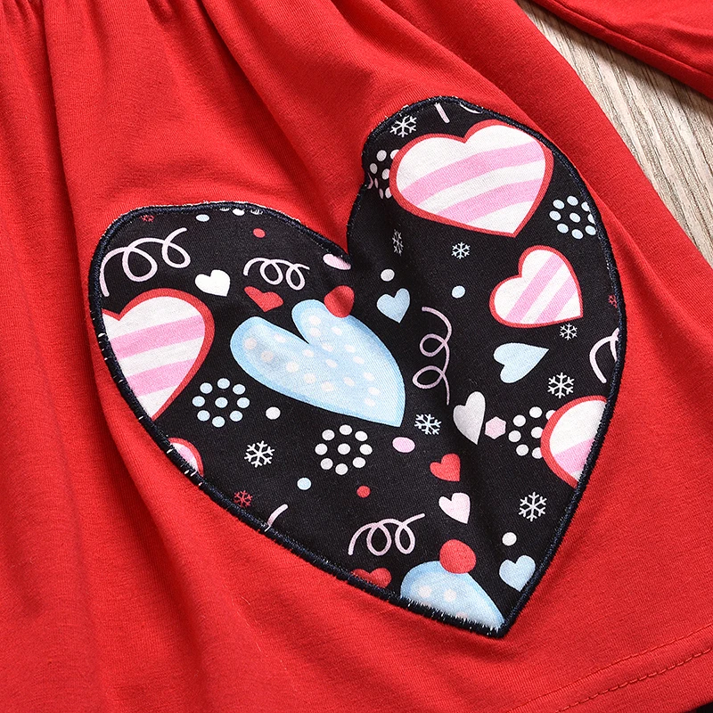 Весенне-осенняя одежда для малышей, комплект одежды для маленьких девочек на День святого Валентина из 3 предметов, футболка с сердечками, комплект: платье+ леггинсы+ шарф