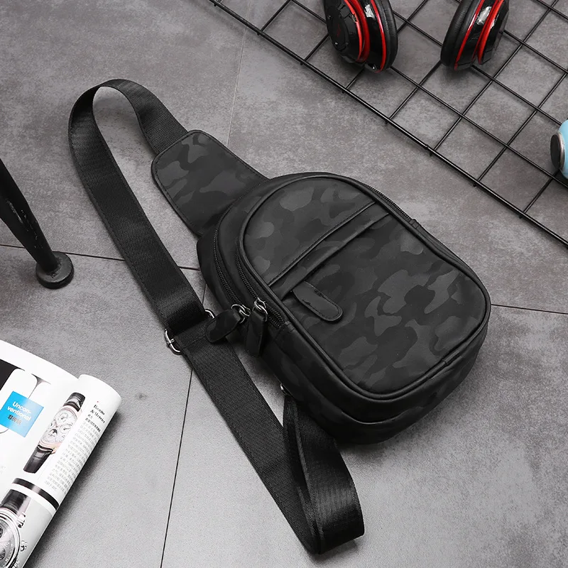 

Men's Korean version canvas chest men's casual shoulder Messenger bag across chest camouflage sports purse small backpack
