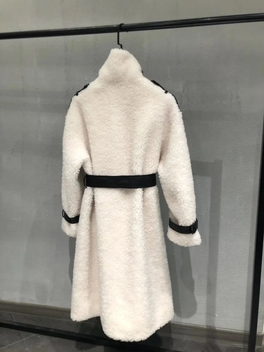 Пальто из натурального меха ягненка, зимняя куртка, женское длинное пальто, новинка, модная женская шуба из настоящей овчины
