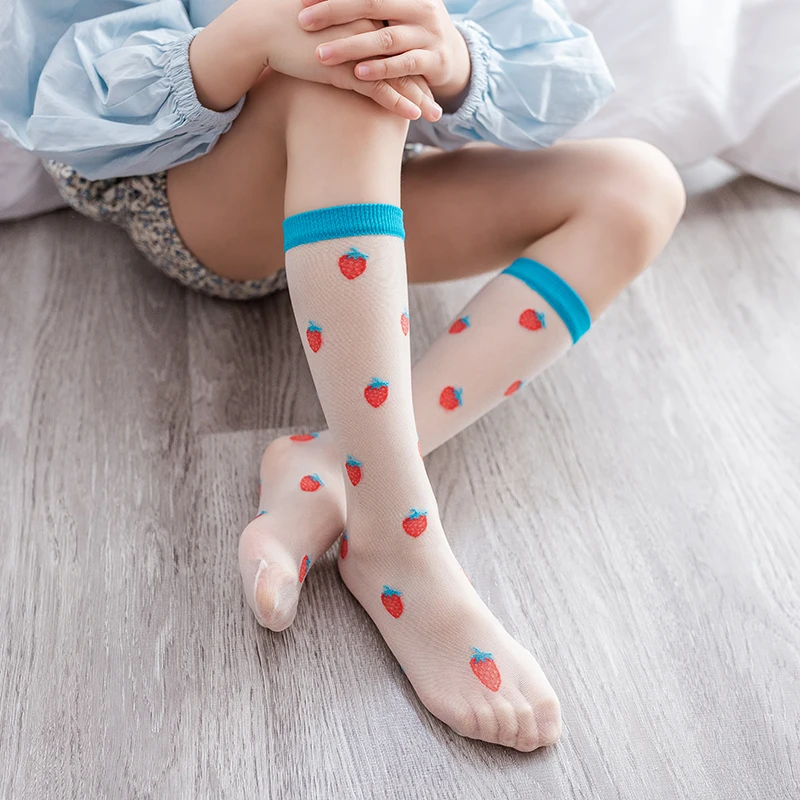 Fleur Indigine Mais Sockamoccs Kid's Sockamoccs Slip On Shoes