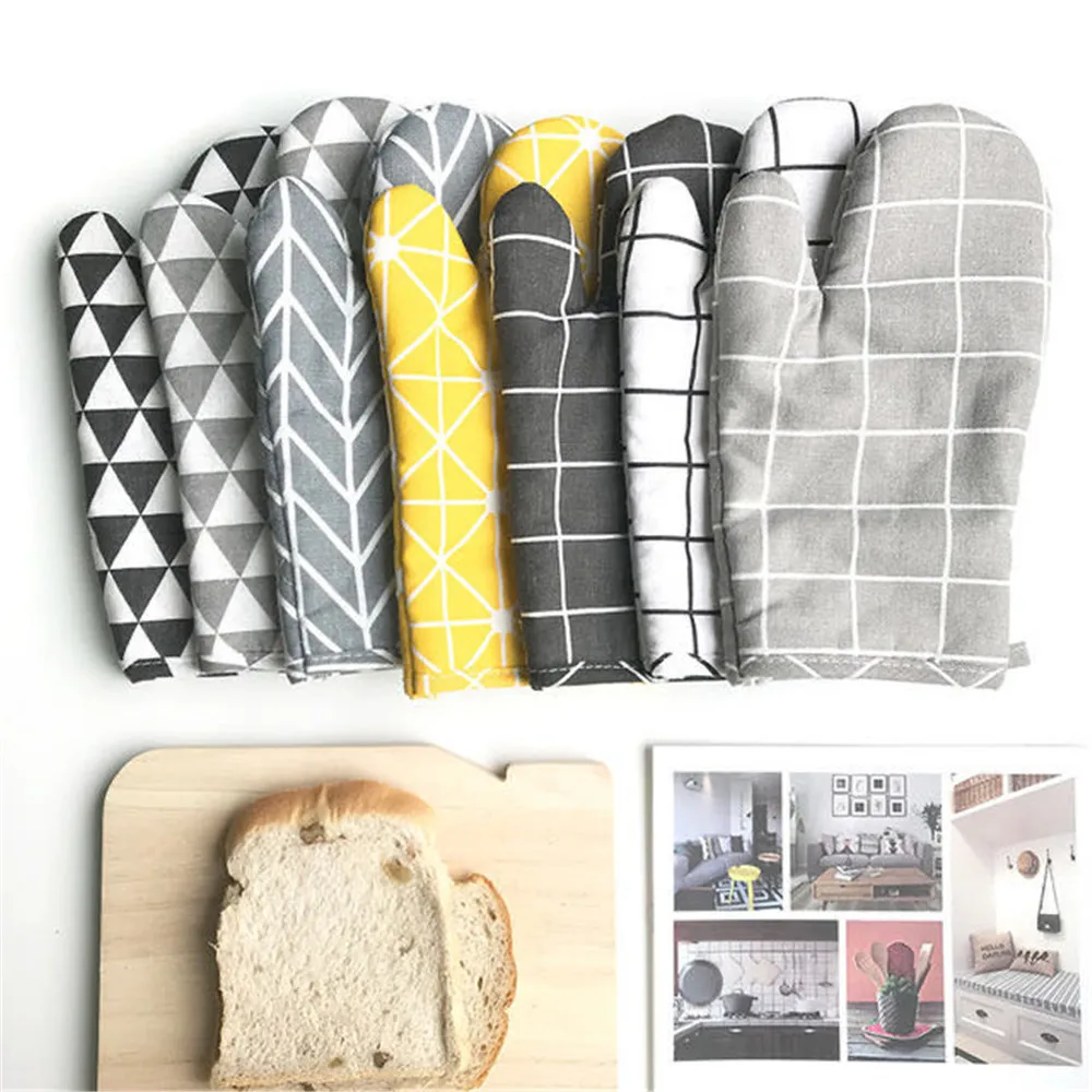 Kitchen Gloves Kitchen Thickened Heat-insulating Gloves Microwave Oven Special Household Anti-scalding Gloves High Temperature Baking Tools 1PC